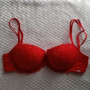 Date Push-up by PINK Victoria's Secret